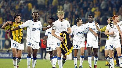 Jupiler League: Απώλειες για τους πρωτοπόρους