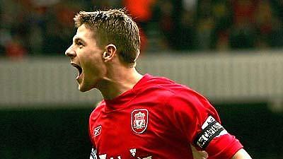 Περιβραχιόνιο και πάλι ο Τζέραρντ