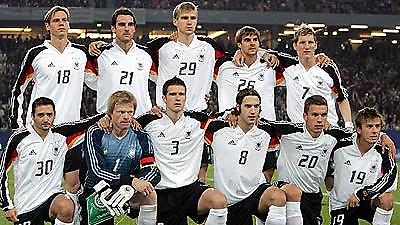 Ο Ρούνεϊ αλλάζει τις… αποδόσεις