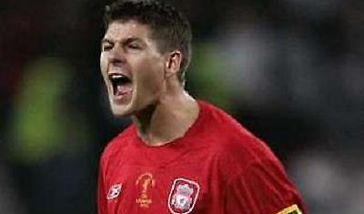 Μπενίτεθ: «Κίνδυνος για τους Άγγλους παίκτες»