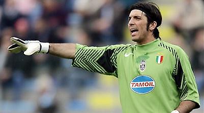 Μπουφόν: «Μου λείπει το Champions League»