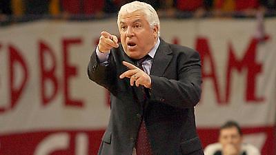 Κάτι της χρωστά...