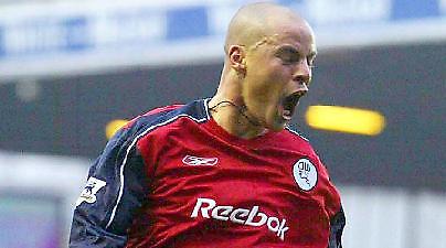 Στα «κόκκινα» ο Stelios