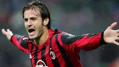 «Ροσονέρο» ως το 2011 ο Τζιλαρντίνο