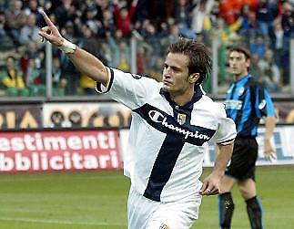 Μένει τουλάχιστον ως το καλοκαίρι στην Πάρμα ο Τζιλαρντίνο