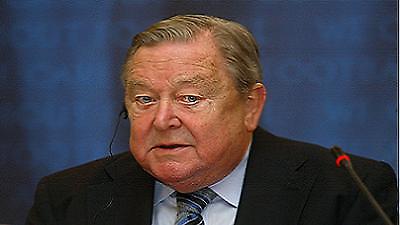 Γιόχανσον: «Απαραίτητος ο τροπαιούχος»