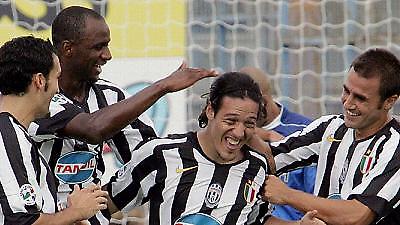 Ανανέωσε με «Γιούβε» ο Καμορανέζι