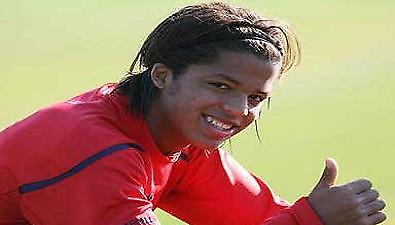 Μια θέση για τον Ντος Σάντος