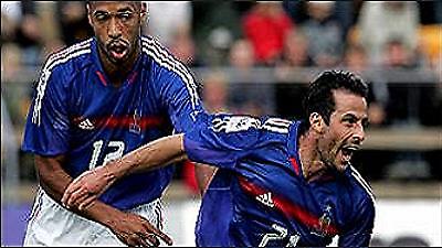 Ζιουλί: «Δεν είμαι... κτηματομεσίτης»