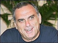 Πάνω από το κεφάλι του Μουρίνιο ο Γκραντ