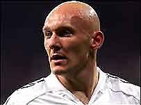 «Φήμες τα περί φυγής του Γκράβεσεν»