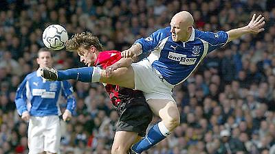 Αμφίβολος ο Γκράβεσεν