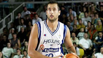 Γλυνιαδάκης: «Πιστεύω στην προσπάθεια της ΑΕΚ»