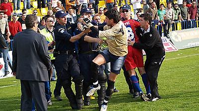 Τσιάρας: «Ψάχνουν για εξιλαστήρια θύματα»