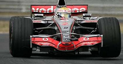 Ο Χάμιλτον ταχύτερος στη δεύτερη περίοδο δοκιμών της Παρασκευής