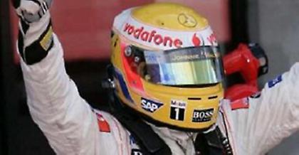 Οι επιτυχίες φέρνουν ρεκόρ και χρήματα για τον Χάμιλτον