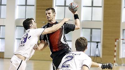 Νίκησε και περιμένει...