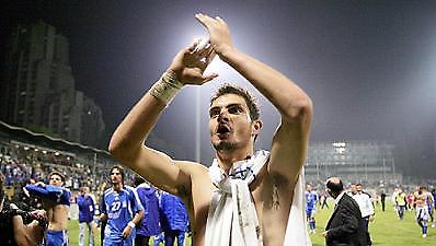 «Νικάμε και μετά... μας κυνηγούν»