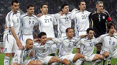 Πτώση μιας θέσης για την Εθνική