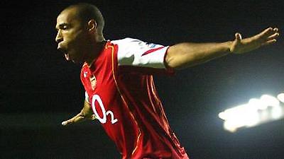 Ύποπτο «όχι» από Ανρί...