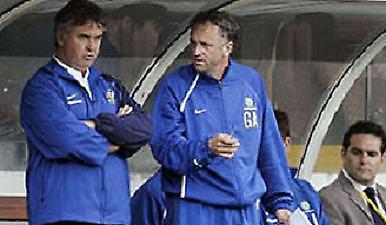 Ο Άρνολντ προσωρινά προπονητής στην Αυστραλία