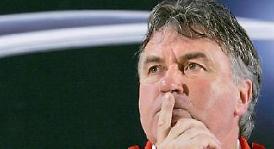 «Δεν πάει πουθενά ο Χίντινκ»