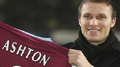 Άστον: «Είμαι πεινασμένος για μπάλα»