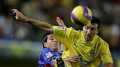 «Νοκ άουτ» ο Χοσίκο