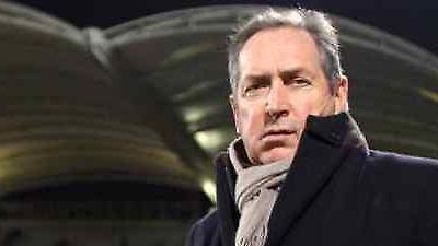 Παραμένει ο Ουγιέ