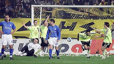 ΗΡΑΚΛΗΣ: Κοιτάνε μπροστά…