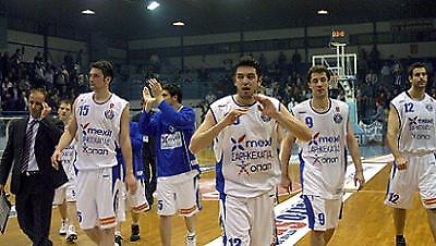 «Θηλιά» στο λαιμό του Ηρακλή...