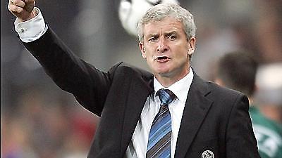 Χιουζ:  «Μένει ένα ημίχρονο...»