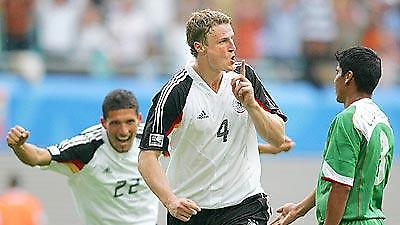 Ο Χουτ βλέπει την έξοδο από την Τσέλσι