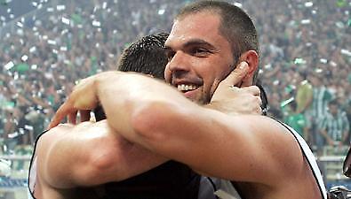 Παπανικολάου: «Τα παράτησα, στο μυαλό όμως»!