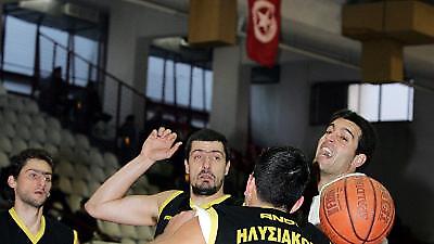 «Ανάσα» για Ηλυσιακό