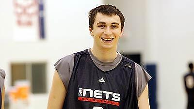 «Παρών» δηλώνει ο Ιλιτς