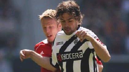 Ολοταχώς για… πλέι μέικερ