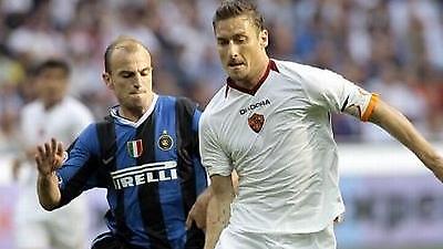 Ίντερ-Ρόμα με φόντο το Σούπερ Καπ