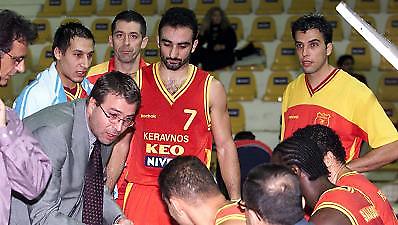 Όλοι στη διάθεση του Ιωάννου