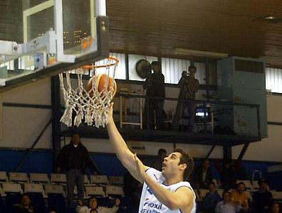 «Ροπαλιά» στον «δικέφαλο»