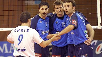 Πιο καλή η μοναξιά...