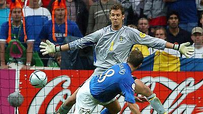 Στη Σίτι και τυπικά ο Ίσακσον