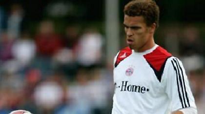 Παράπονα για τον Χίτσφελντ από Ίσμαελ