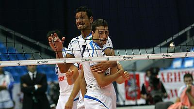 Έχασε από τους «δικούς του»