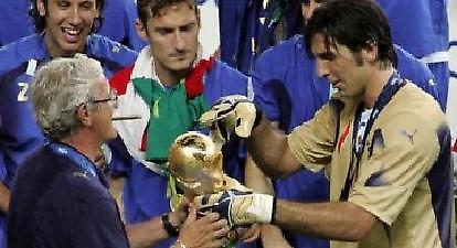 Βαλένθια καλεί Λίπι και Μπουφόν!