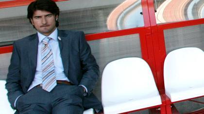 Στην Αγγλία για Ντομοφτσίσκι ο Ίβιτς