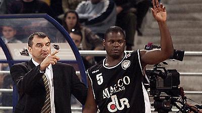 Μπούριτς: «Να παίξουμε έξυπνα και δυνατά»