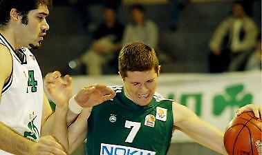 Ομπράντοβιτς: «Θέλω συγκέντρωση και σκληρή άμυνα»