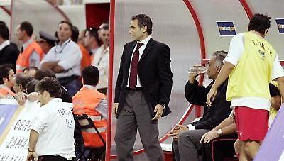 «Γιανάλ παραιτήσου…»