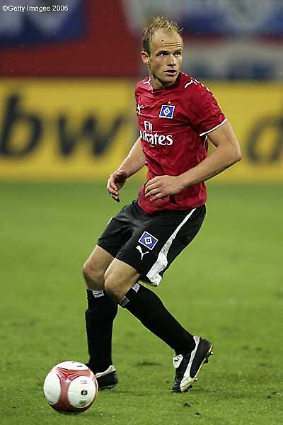 Νοκ άουτ ο Γιάρολιμ για το Αμβούργο